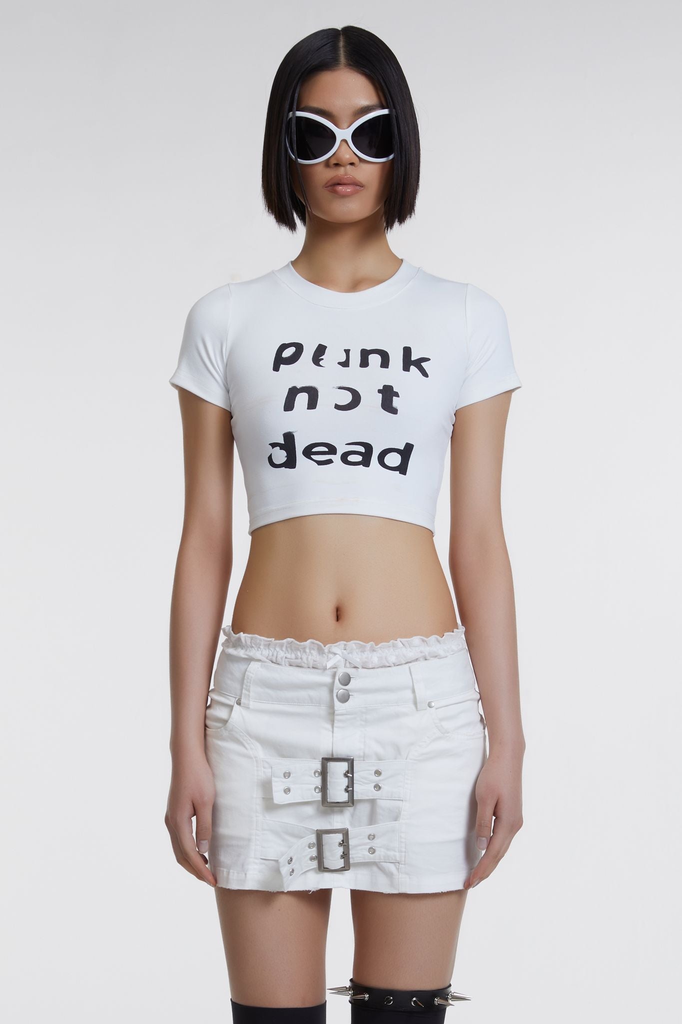 Kaspar Cargo Skirt - White