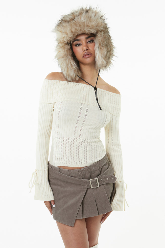 Nala Off-Shoulder Sweater