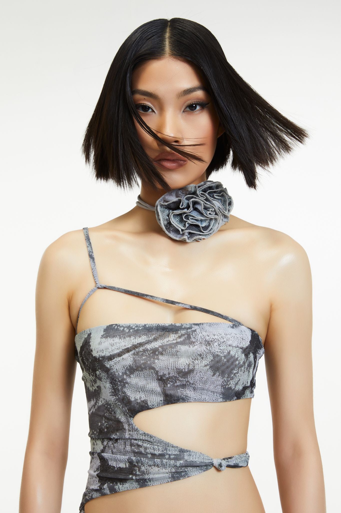 Rosetta Choker