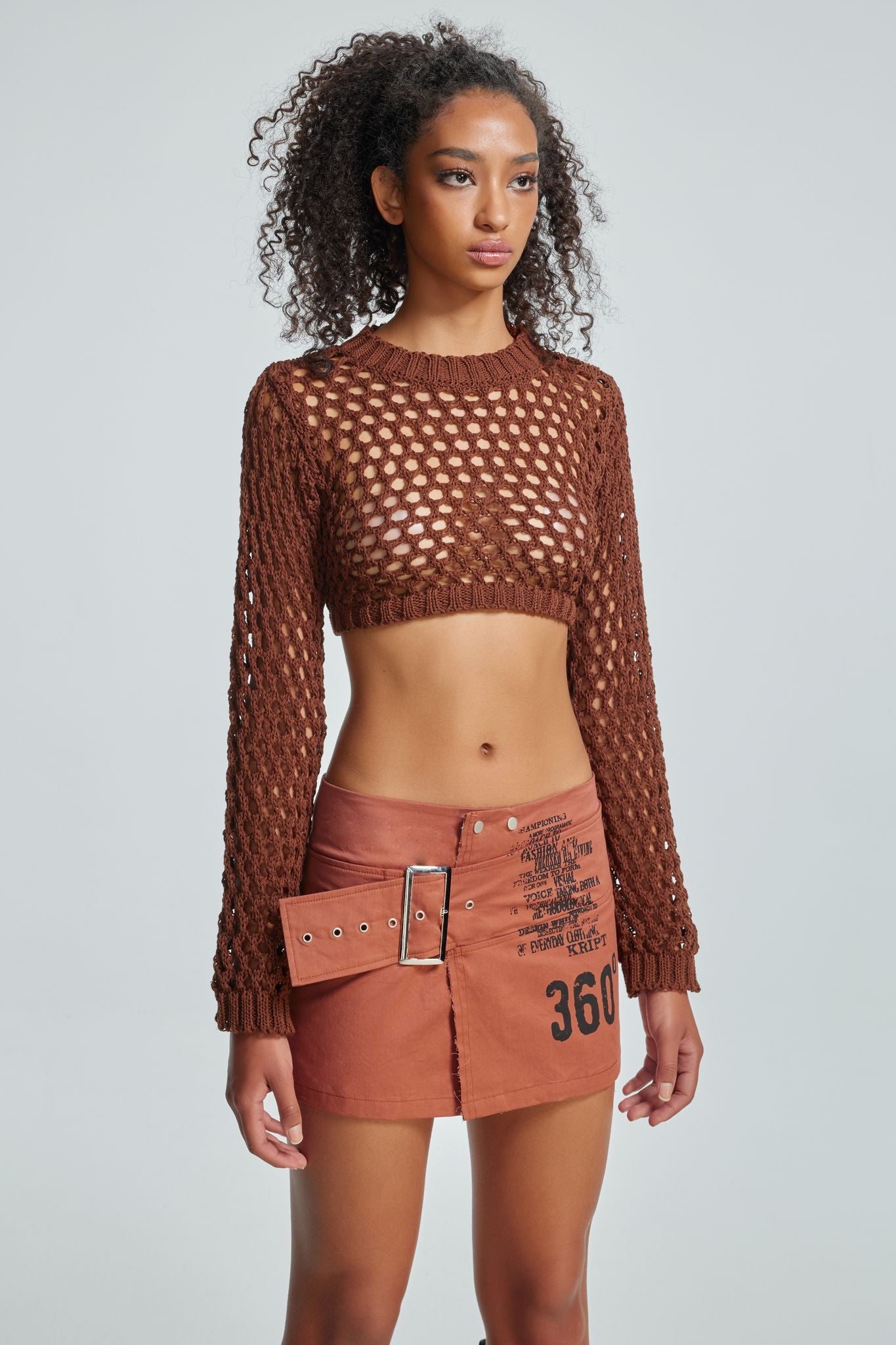 
                  
                    Vayen Sweater - Brown
                  
                